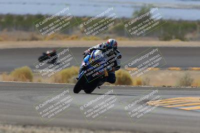 media/Oct-08-2022-SoCal Trackdays (Sat) [[1fc3beec89]]/Turn 14 (1050am)/